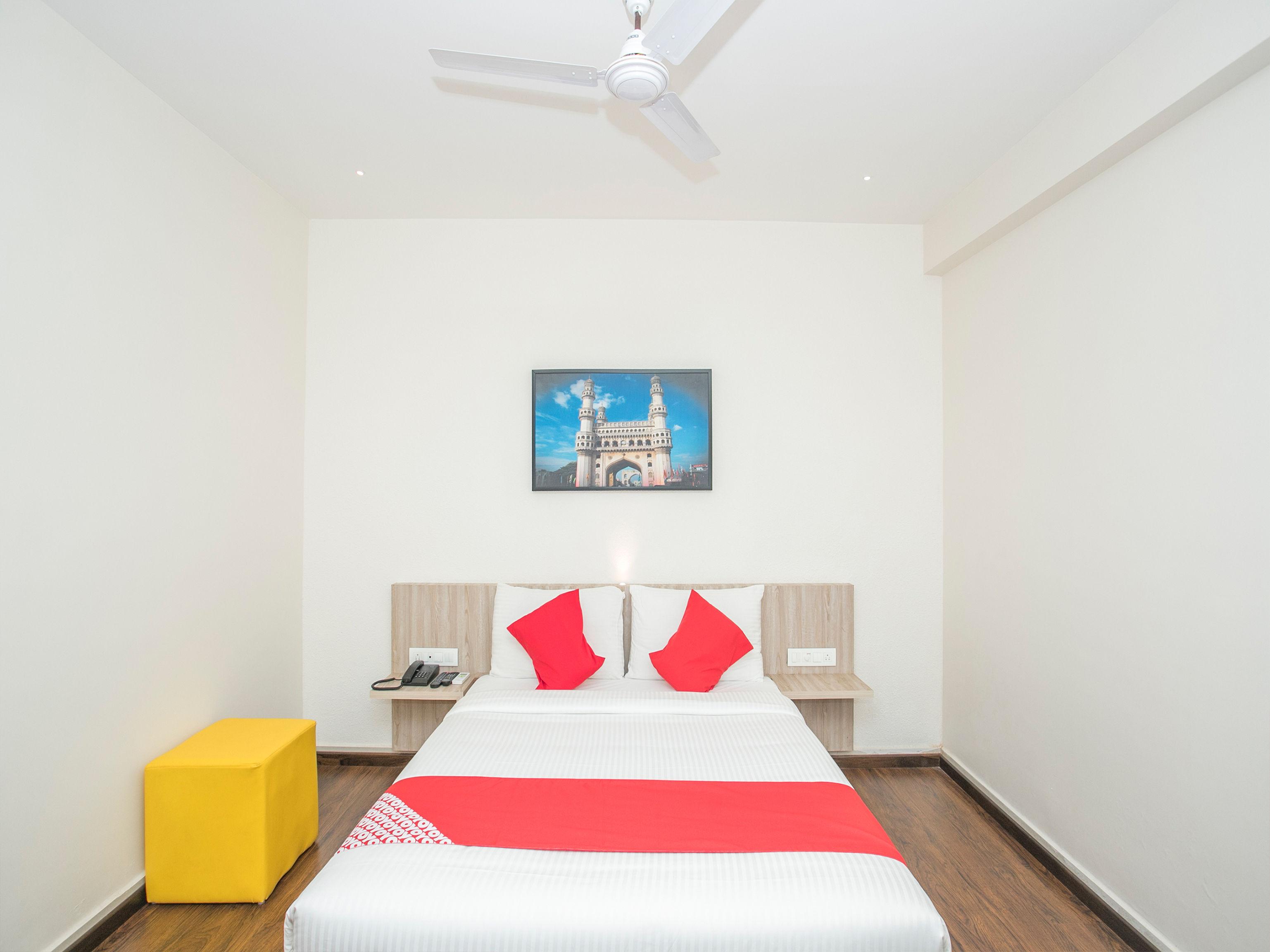 Airport Hotel Hsp New Delhi Exteriör bild