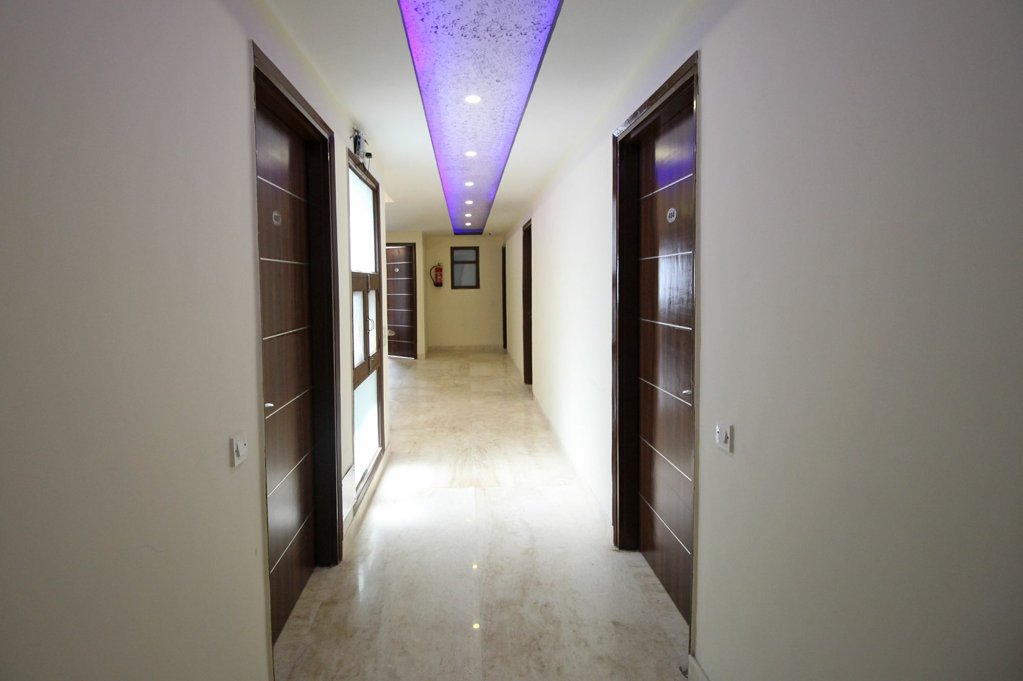 Airport Hotel Hsp New Delhi Exteriör bild